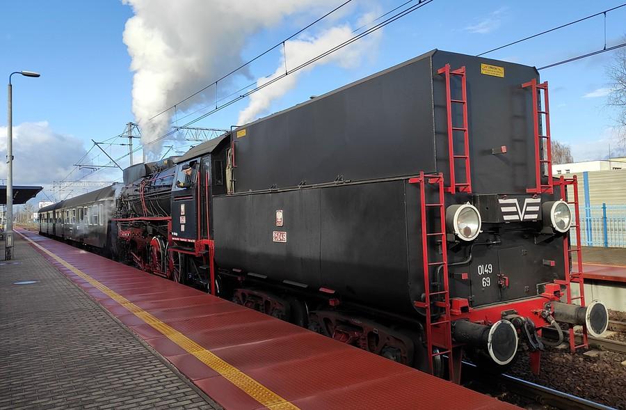 Ol49 z Parowozowni Wolsztyn z bliska