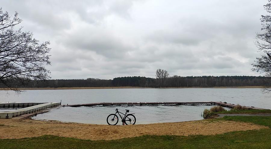 Plaża nad Jeziorem Lusowskim