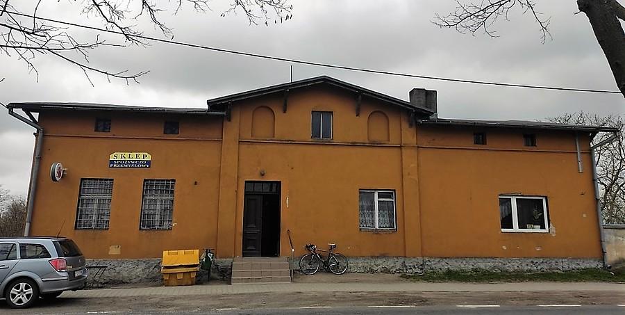 Sklepik z cyklu "PRL wita", Trzcielin