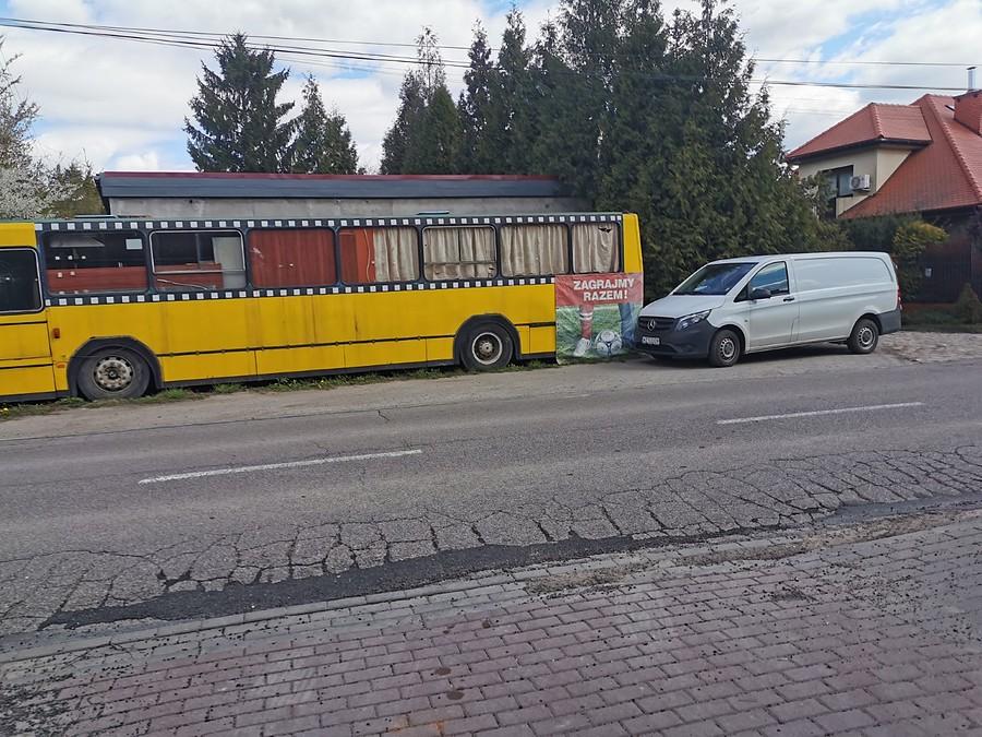 Utknął tu na dobre