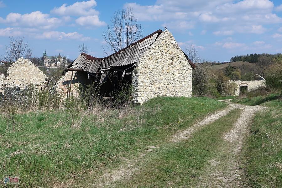 Spalone stodoły