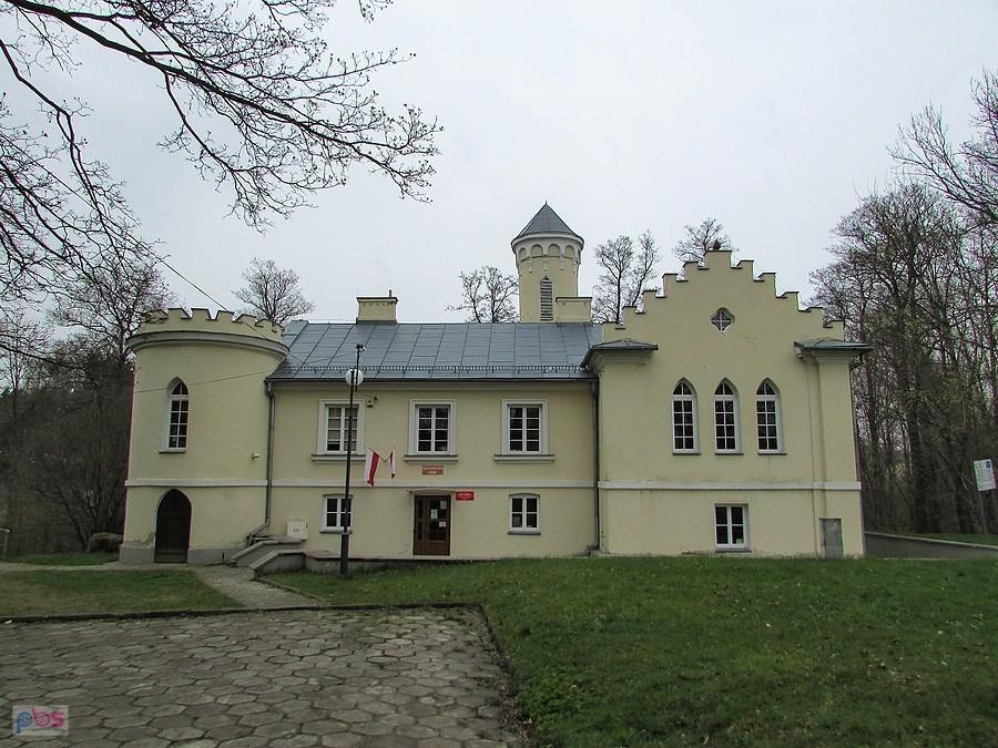 Bliżyn - pałac Platerów