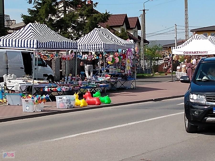 I stragany z zabawkami