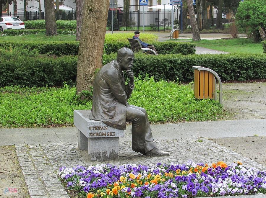 Pomnik Stefana Żeromskiego