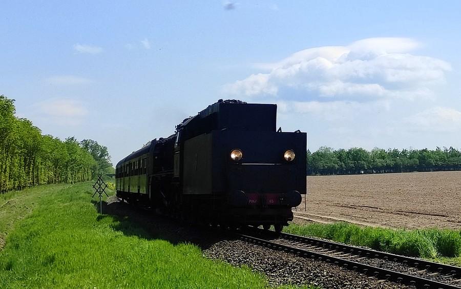 Parowóz z bliska, szkoda, że węglarką do przodu
