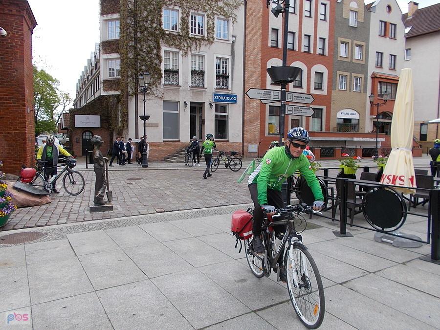 Grupa Rowerowa STOP na starcie wycieczki