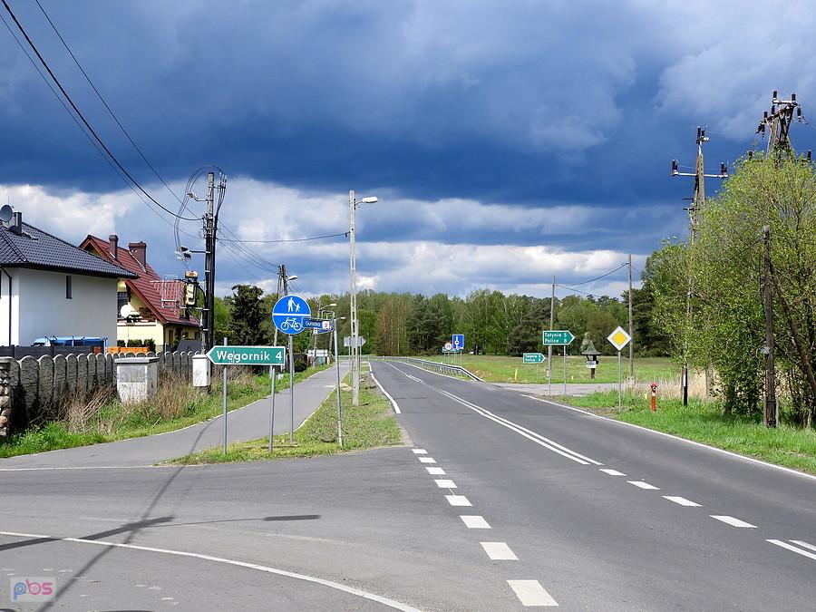 Granatowe chmury pod Tanowem.