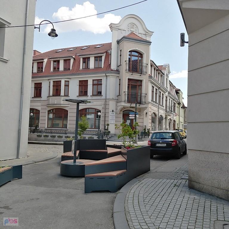 nowy skwer przy ul. Krakowskiej