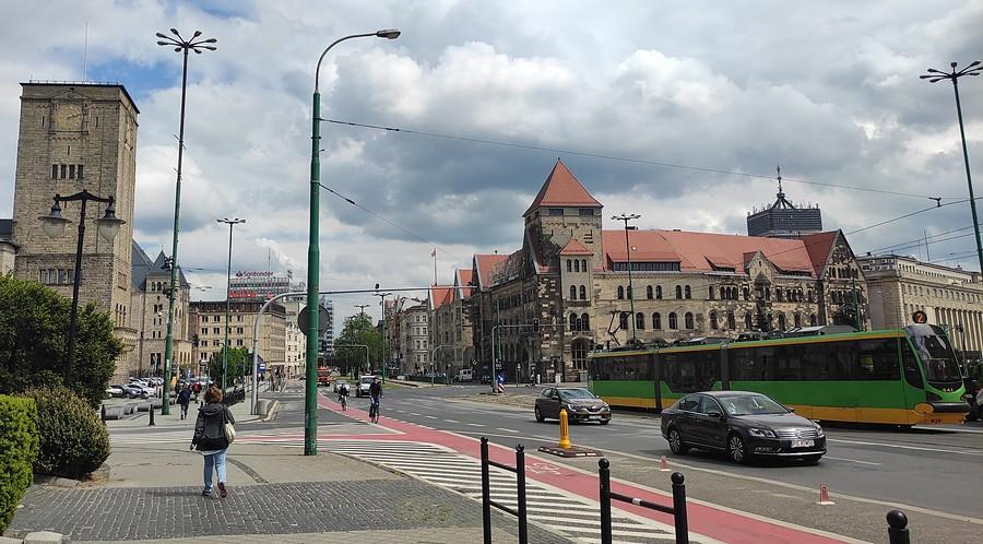 Spojrzenie na dawną Dzielnicę Cesarską, Poznań