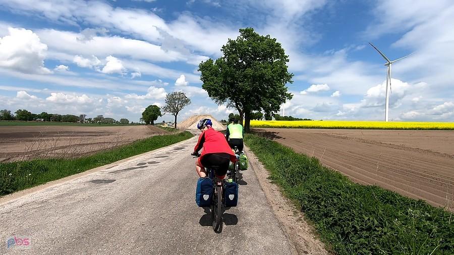 piękna pogoda i asfalty