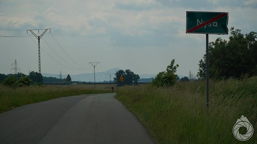 opuszczam Nysą boczną dróżką