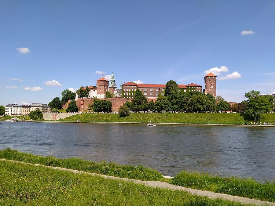 Oczywiście Wawel :)
