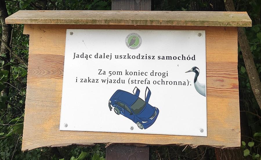 Takich znaków powinno być więcej. Wszędzie :)