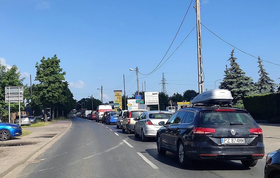 Kolejny dowód na to, że rower jest lepszy niż samochód :). Plewiska