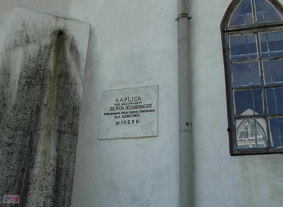 Węchadłów - kaplica została wybudowana przez Sejmik Pińczowski dla sierocińca