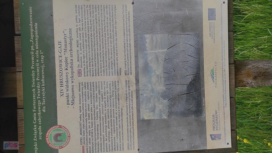 Tablica informacyjna przy Kopcu