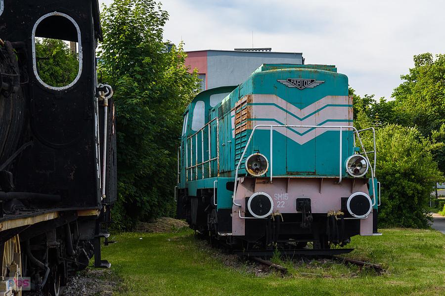 SM15-22 stojąca w pobliżu stacji Tarnowskie Góry