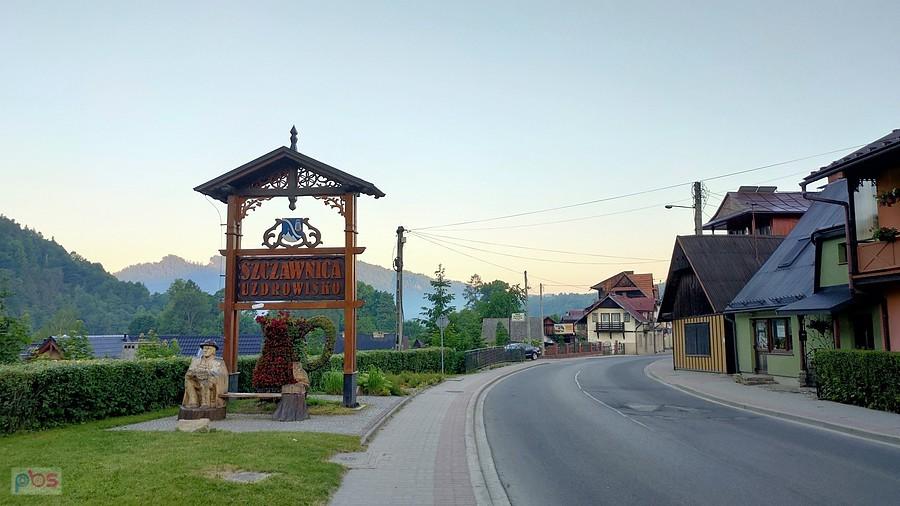 O świcie pusto