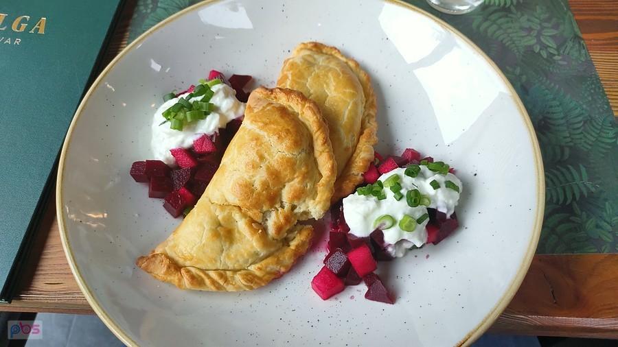 Pieczone pierogi z gęsiną
