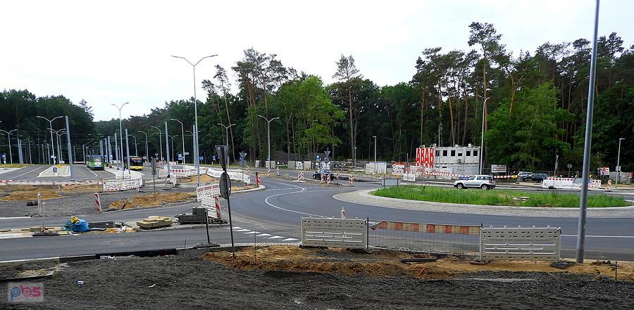 Rondo na Głębokim i inne ujęcie.