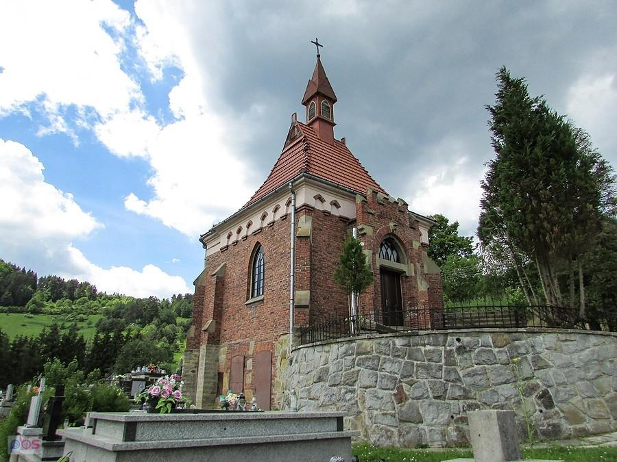 Krynica-Zdrój - kaplica na cmentarzu komunalnym