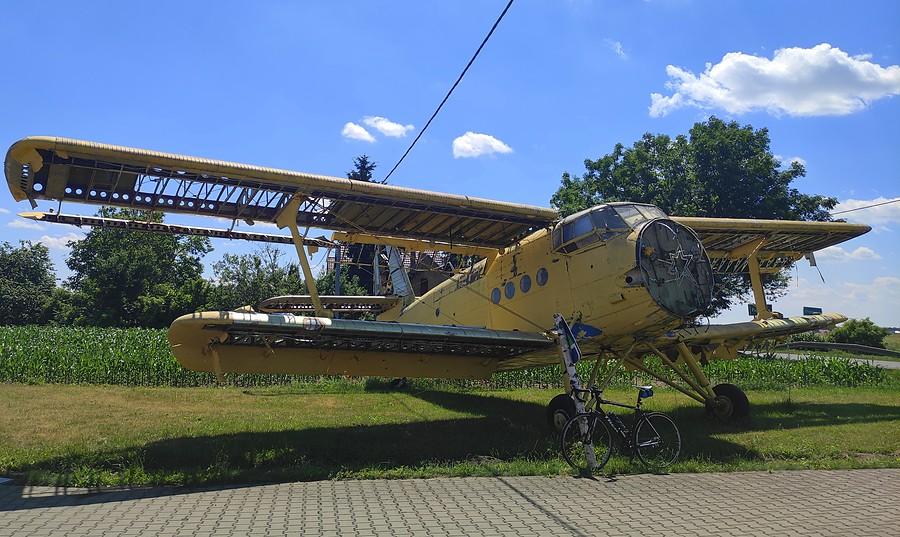 Fiałkowski samolot z prawej mańki
