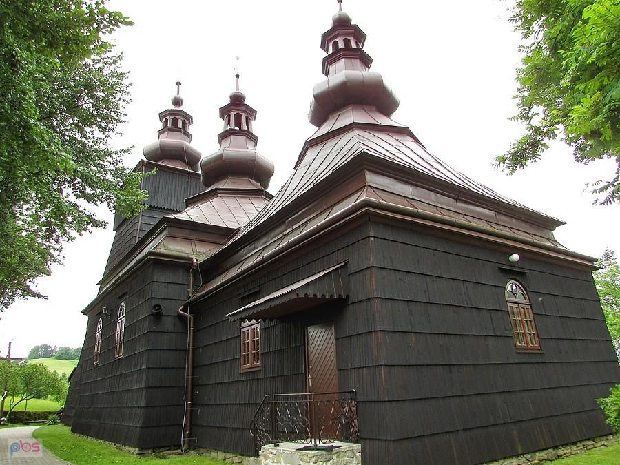 Cerkiew greckokatolicka p.w. Opieki Bogurodzicy w Maciejowej z 1830 r.