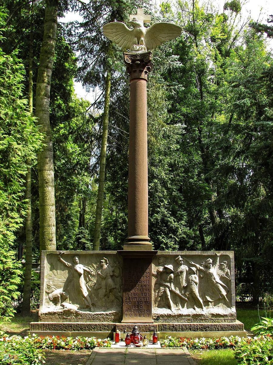 Poległym w obronie Warszawy podczas najazdu bolszewickiego