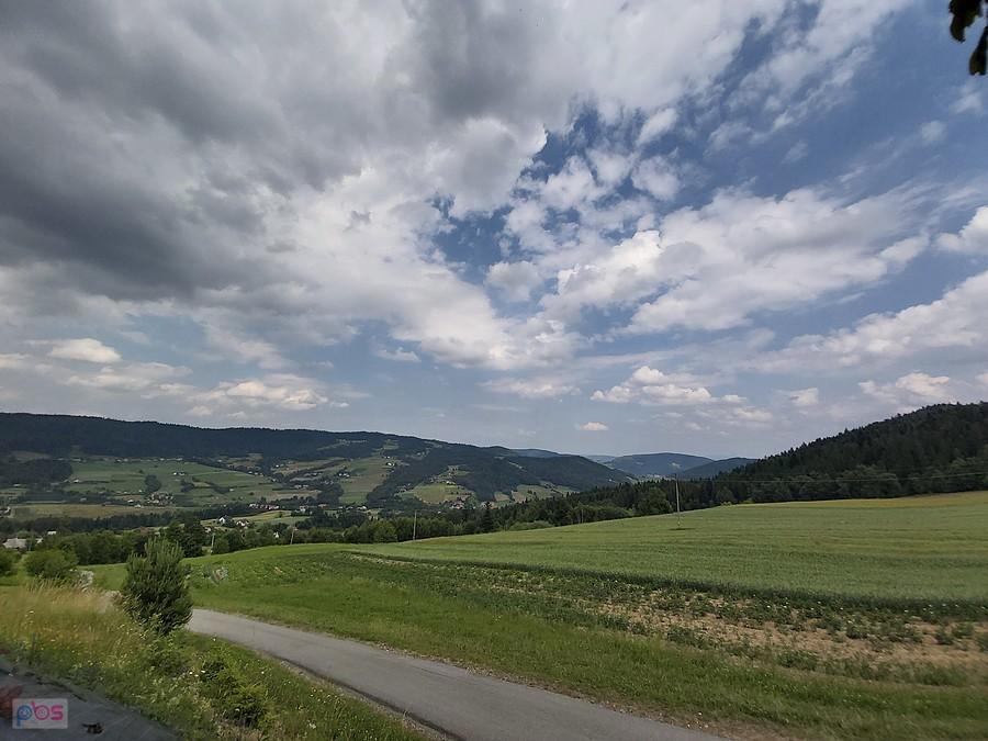 Widoczek na podjazd
