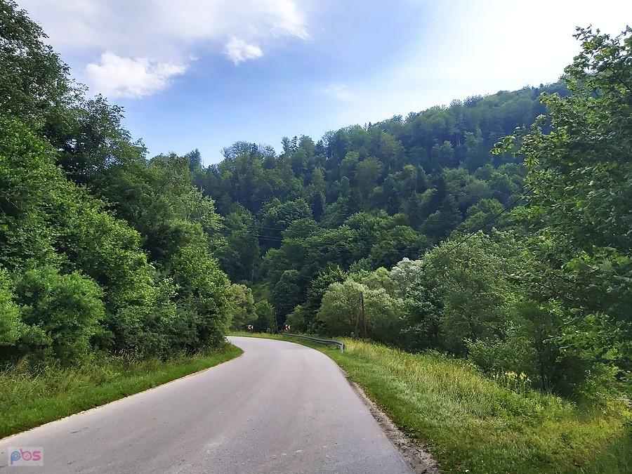 Widok przed Uściem Grolickim