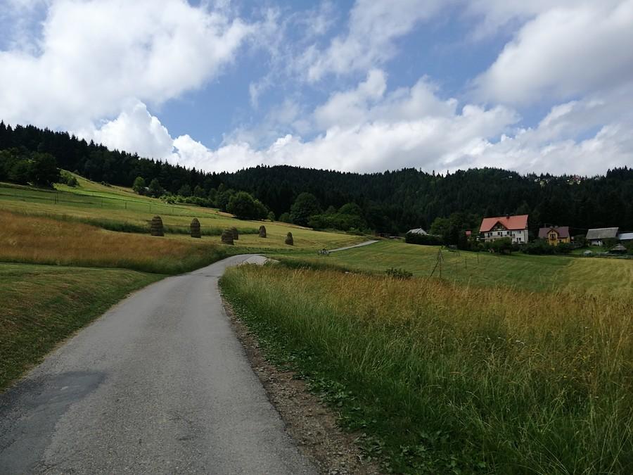 Podjazd pod Obidze.