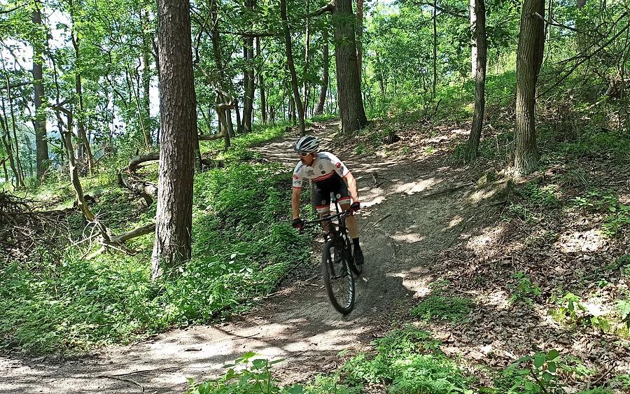 Pure MTB na czarnym dymaczewskim
