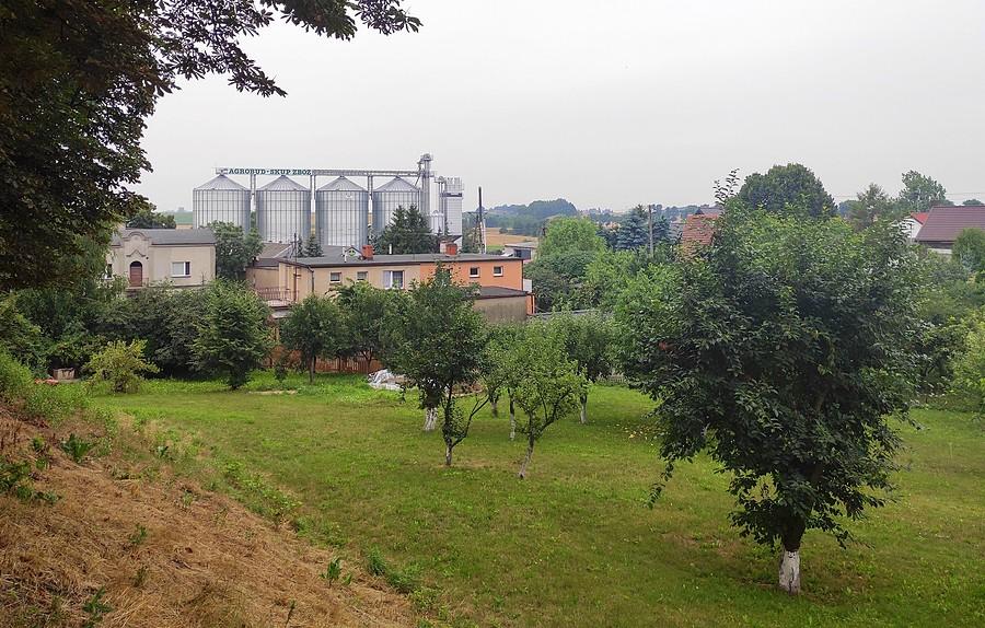 Widok na zakłady w Kiszkowie