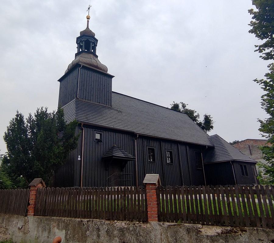 Kolejny drewniany kościół - Długa Goślina