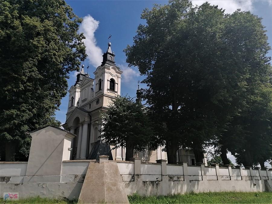 Kościół z 1797r. w Rachaniach