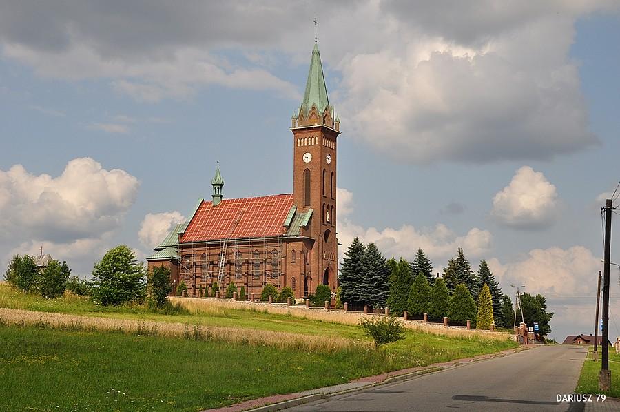 Parafia rzymskokatolicka Trójcy Przenajświętszej - Błędów