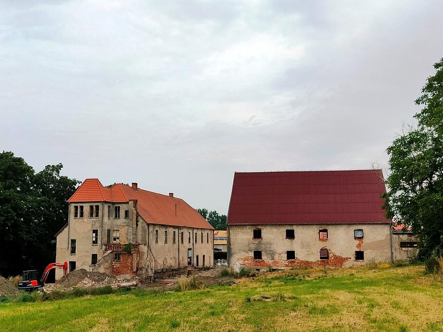 Remont budynków w Pełczycach