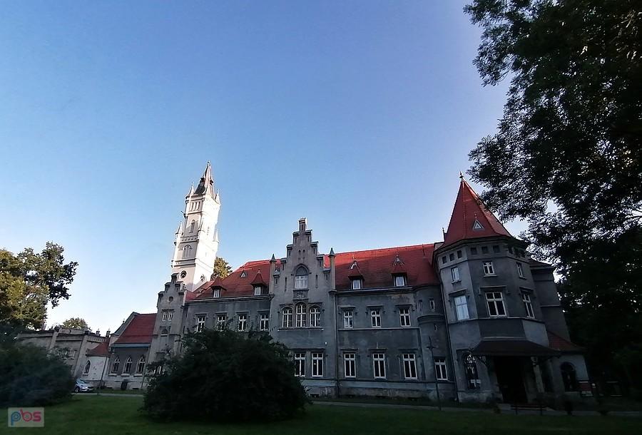 Pałac Donnersmarcków w Nakle Śląskim