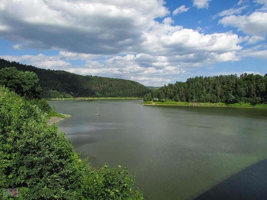 Jezioro Pilchowickie - widok z zapory
