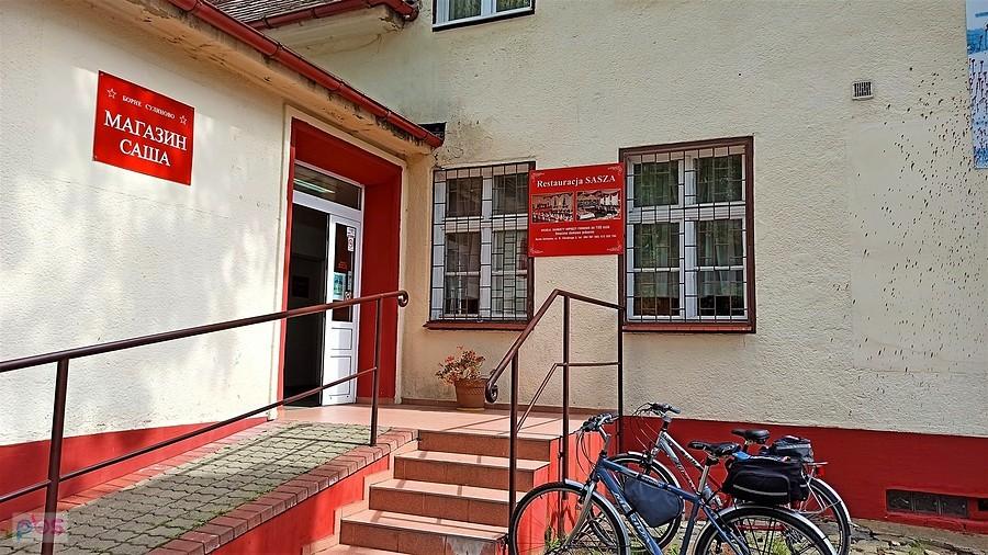 Sklep spożywczy i restauracja "Sasza" w Bornem Sulinowie