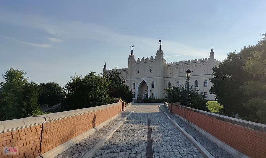 W drodze na zamek