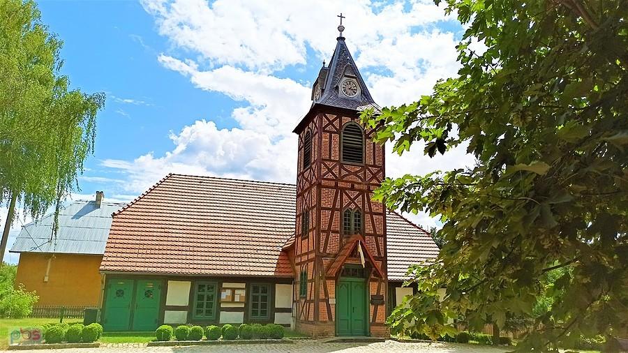 Kościół w Santocznie