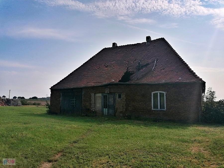 Dziwny domek