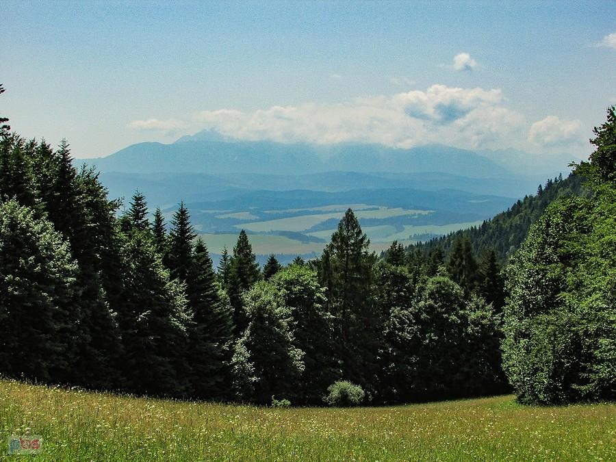 Widok z przełęczy Chwała Bogu na Tatry