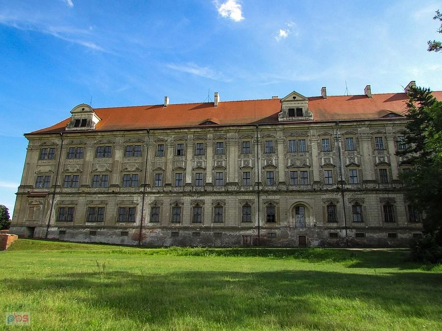 Opactwo lubiążskie jest drugim co do wielkości obiektem sakralnym na świecie