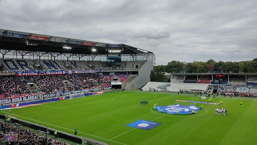 Na stadionie