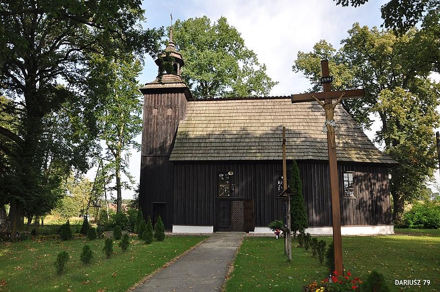 Dziesławice - Kościół Rzymskokatolicki PW. ŚWIĘTEJ TRÓJCY