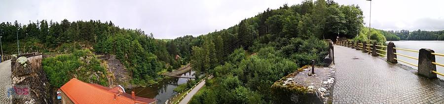 Na zaporze