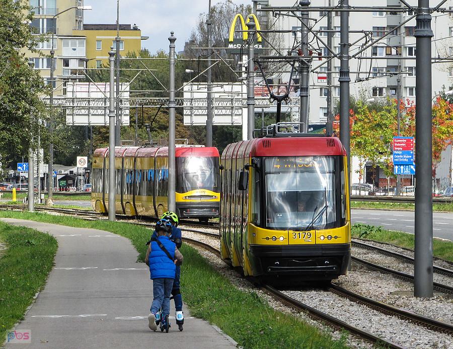 Czwórka jedzie na pętlę, a dziesiątka pojechała na trasę