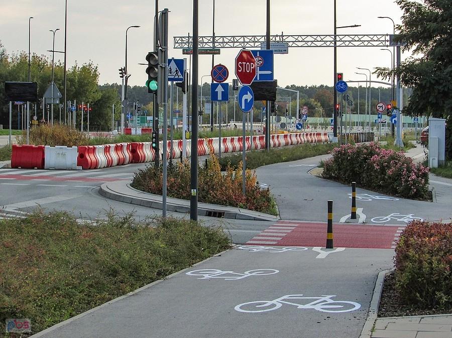 Przy zachodnim wjeździe na obwodnicę